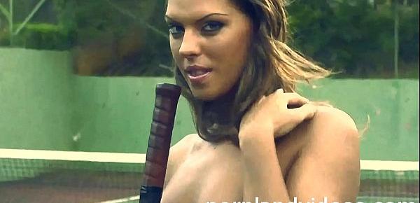  sexy Katy hot anal self fucking with tennis racket